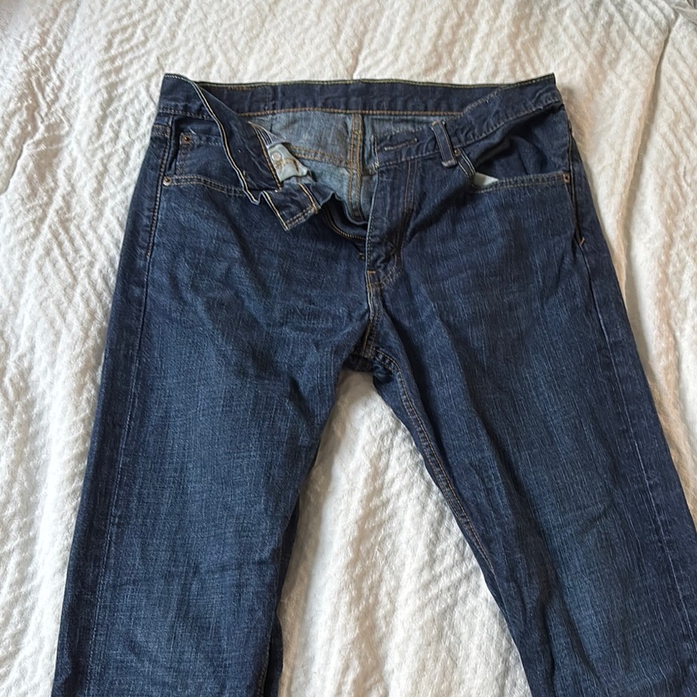Men's Levi Jeans